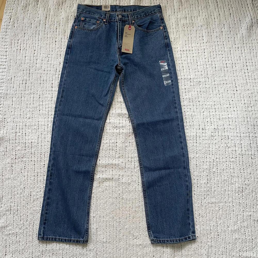 New Men's Levi's Medium Wash 516 Straight Jeans - Size 32X32